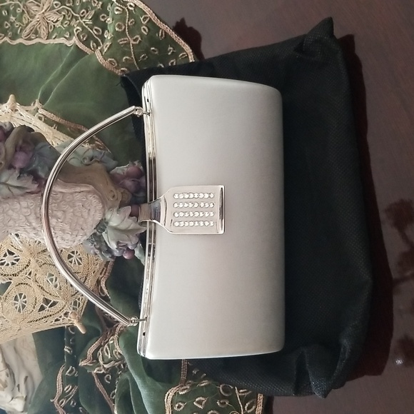 Silver tone evening small bag/clutch - Picture 1 of 8